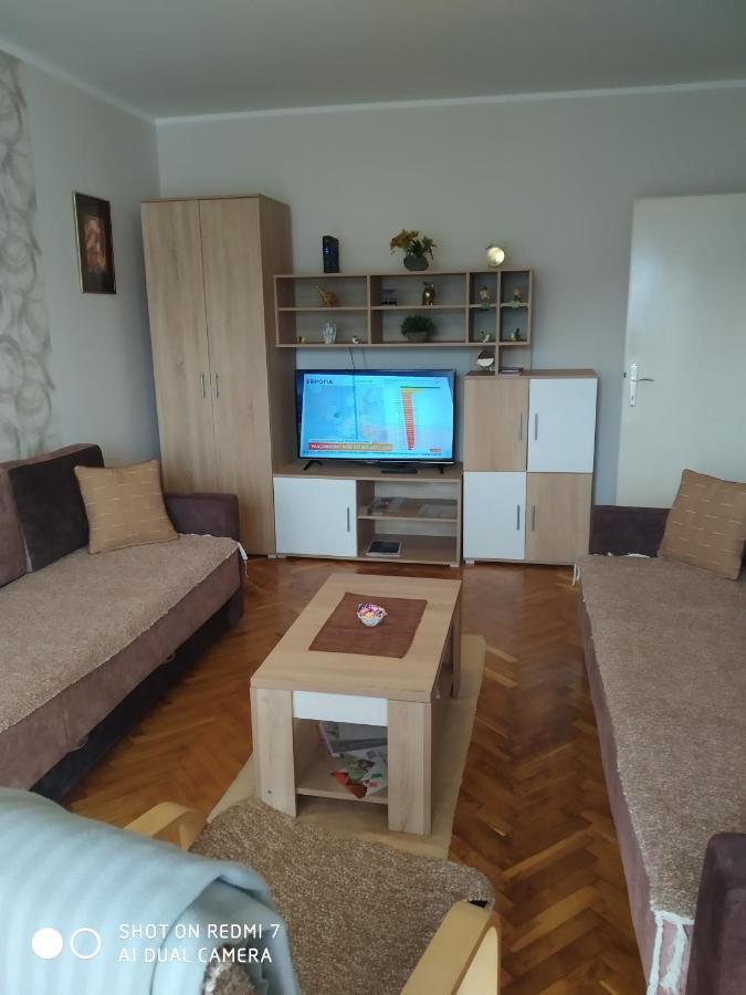 Apartman Ivan Vrdnik Luaran gambar