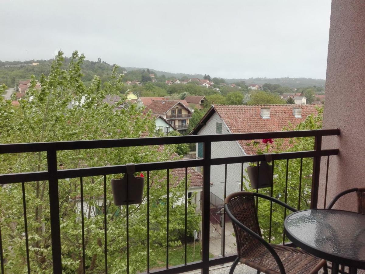 Apartman Ivan Vrdnik Luaran gambar