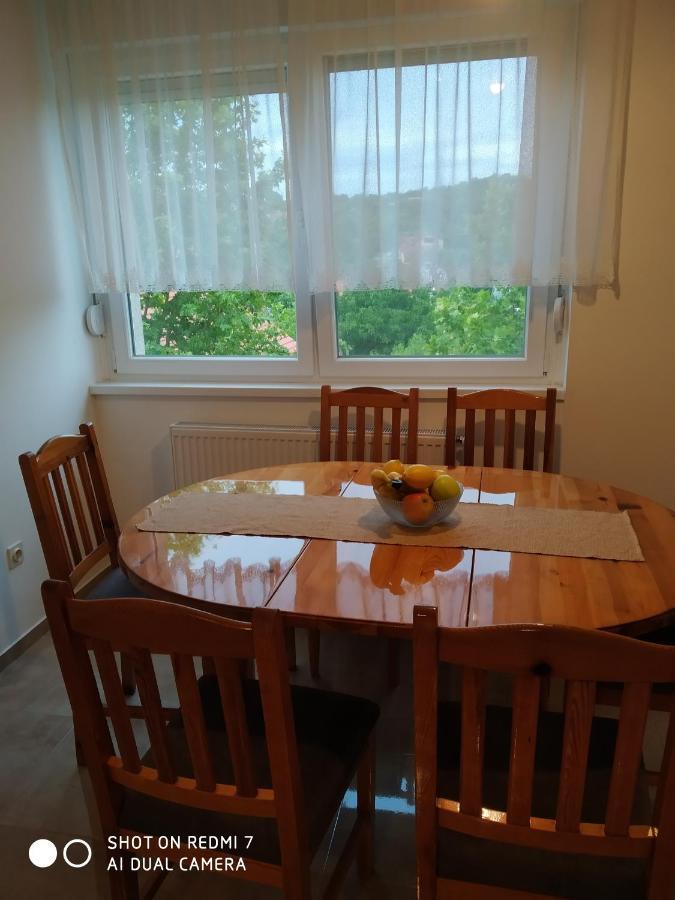 Apartman Ivan Vrdnik Luaran gambar